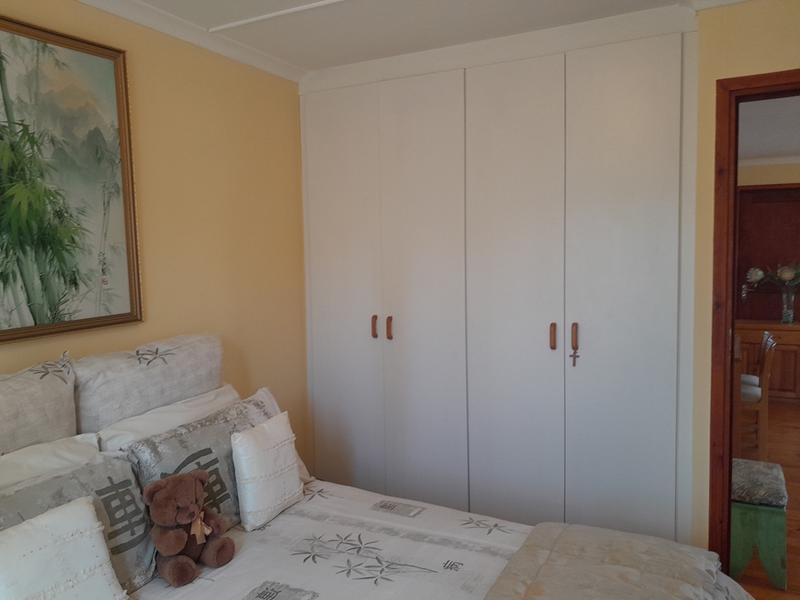 3 Bedroom Property for Sale in Fraaiuitsig Western Cape